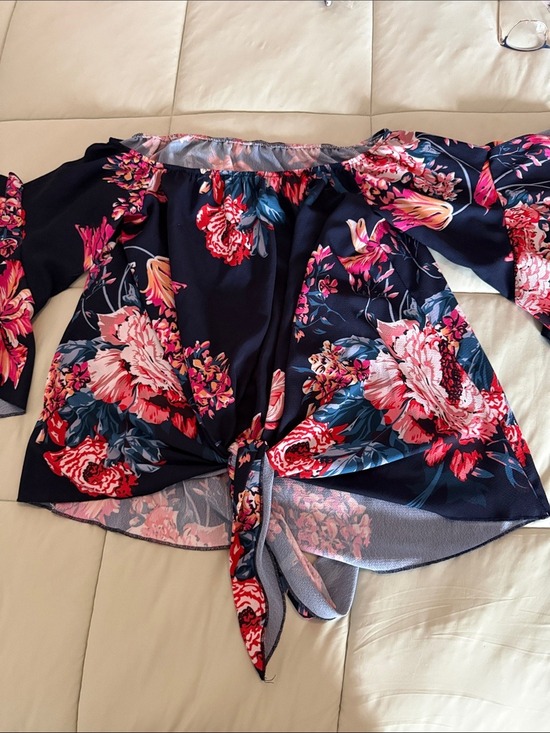 Tops - #0183 Floral Off-Shoulder Tie-Front Top - Navy with Pink & Red Blooms L